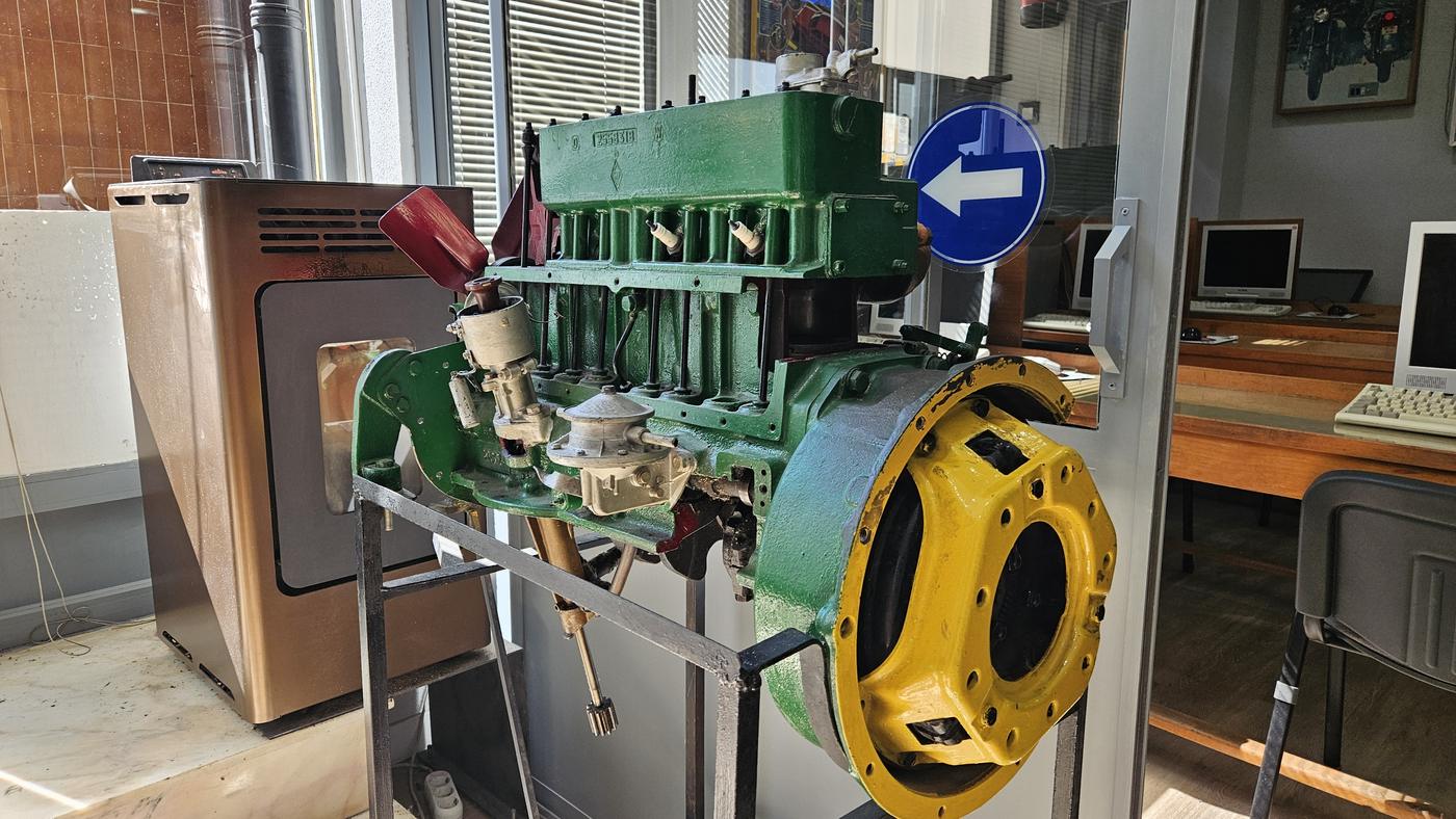 Motor didáctico